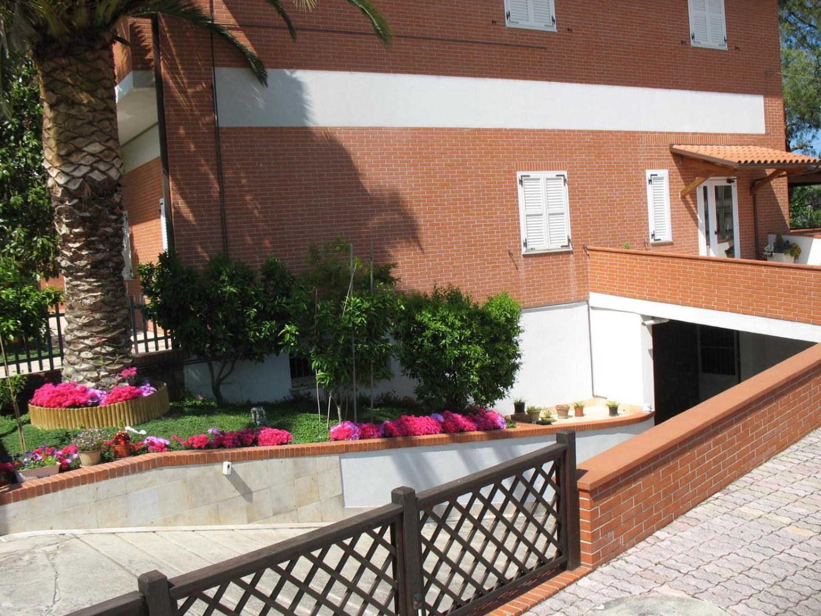 تْشيفيتانوفا ماركي Bed & Breakfast Bompadre المظهر الخارجي الصورة